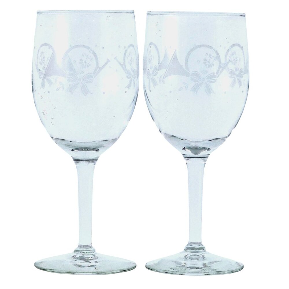 Princess House French Horn Wine Glasses Goblets 7" etched horn ribbon poinsettia